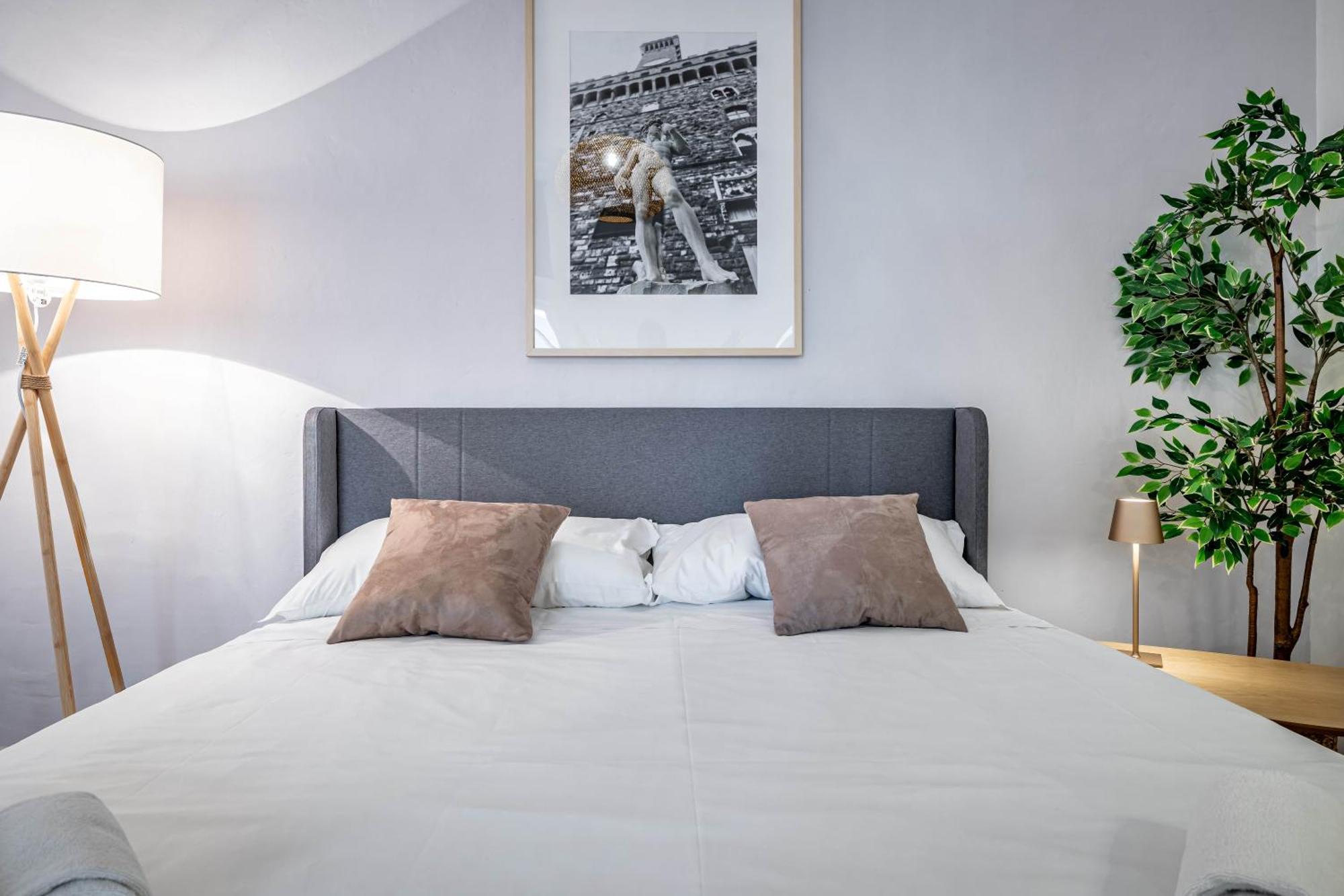 Yd Stunning Terrace On The Accademia Apartment Firenze Bagian luar foto